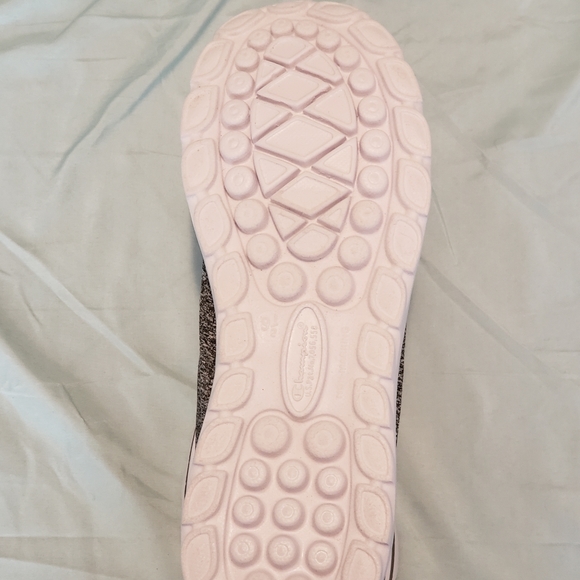 Champion Gray slip-on size 9 1/2 - Picture 3 of 3